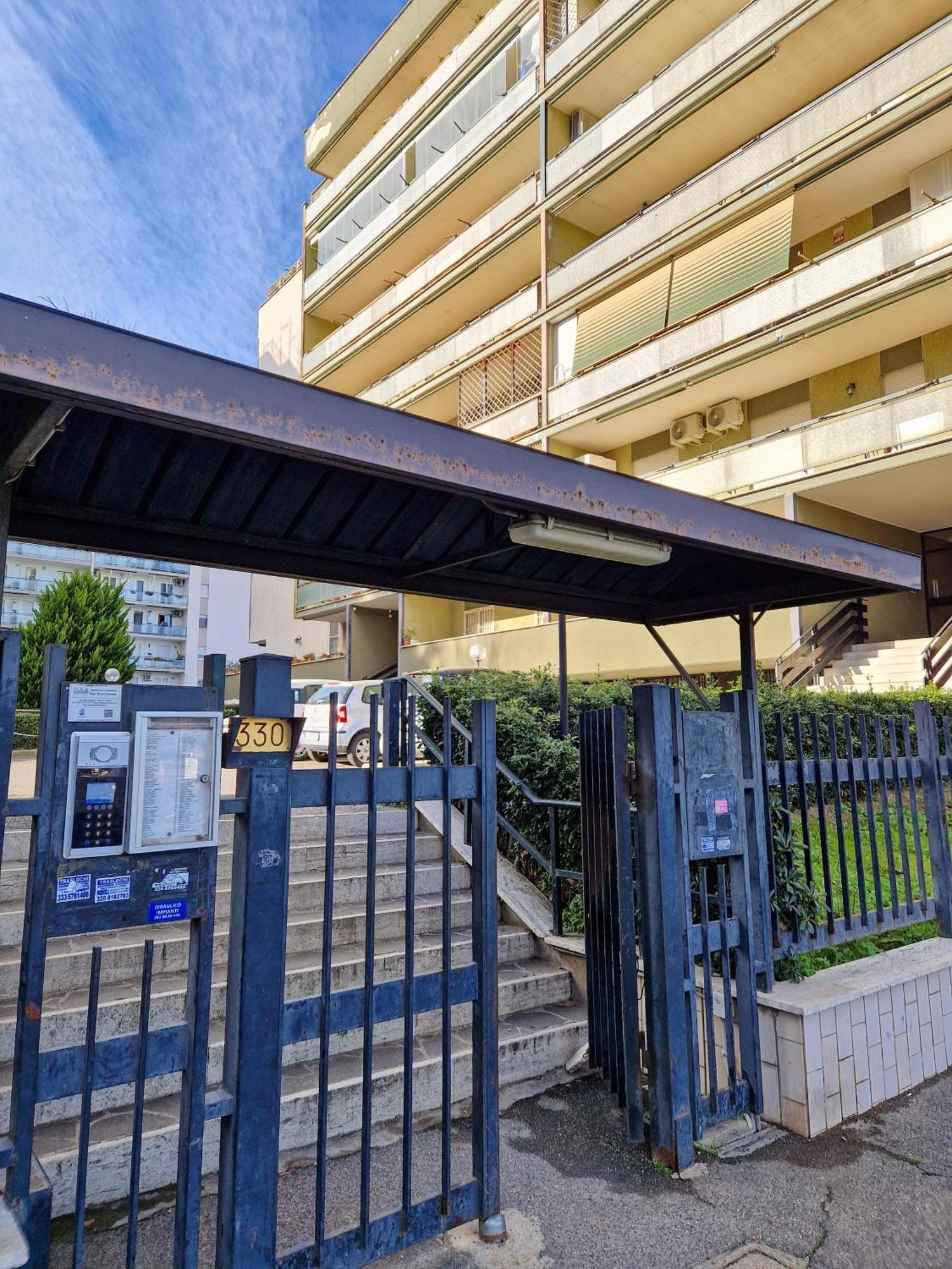 Domus Divi - Eur Torrino Apartment Rome Luaran gambar